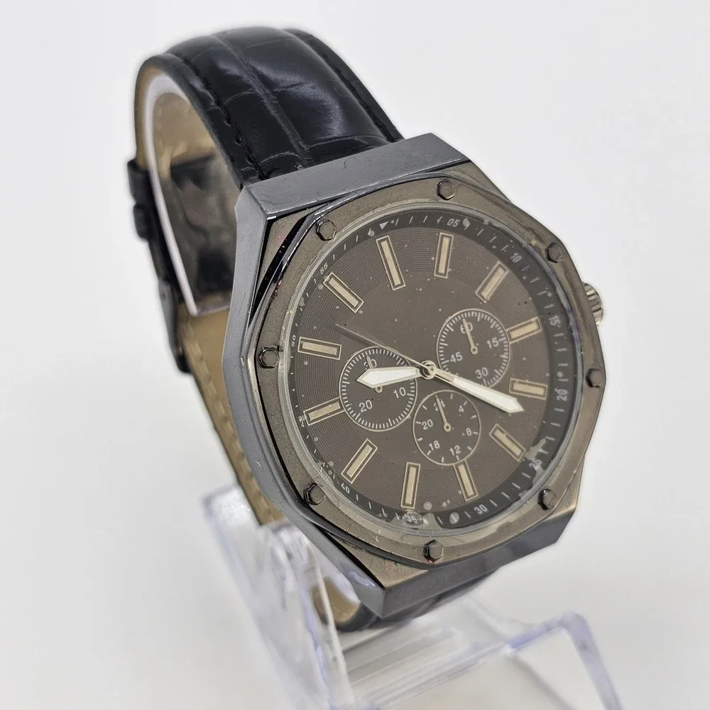 Men's Analog Watch 44MM Black Dial Case Black Faux Leather Bands New Battery